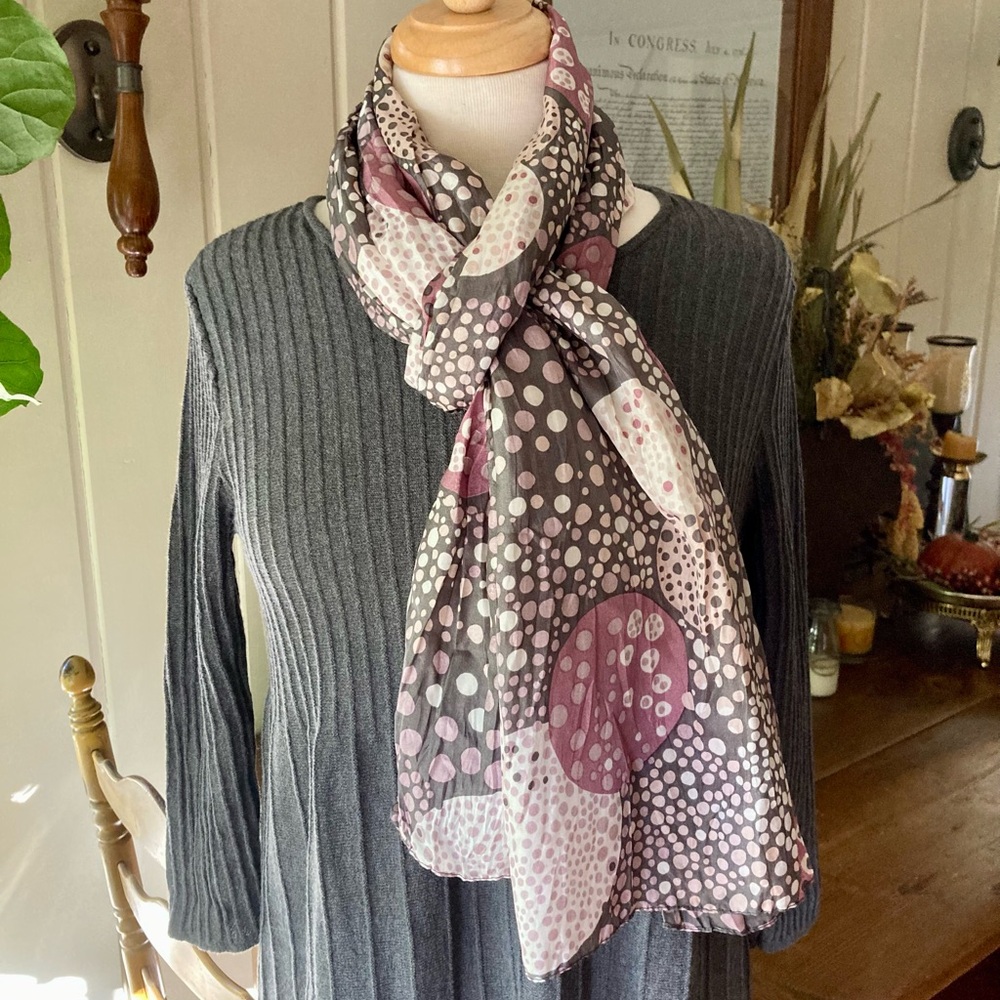 Polka Dot Patterned Scarf - Pink and Gray